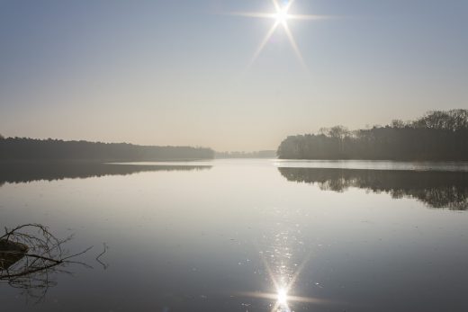 Hintergrundbild Sonnenaufgang am Hullerner Stausee