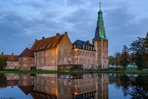 Hintergrundbild Herbst am Schloss Raesfeld
