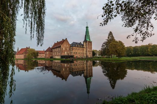 Hintergrundbild Schloss Raesfeld Dämmerung