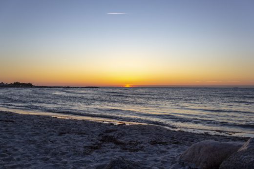 Hintergrundbild Die Sonne geht unter