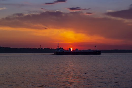 Hintergrundbild - Fantastischer Sonnenuntergang