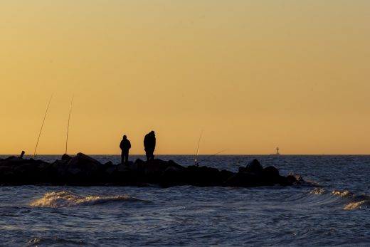 Hintergrundbild Geduldige Angler
