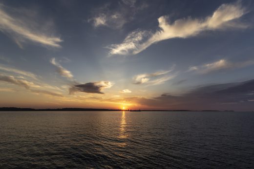 Hintergrundbild - Kieler Förde Sonnenuntergang