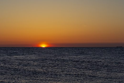 Hintergrundbild Sonnenuntergang an der Ostsee