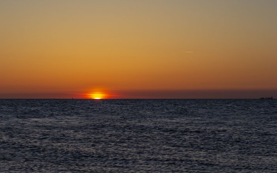 Hintergrundbild Sonnenuntergang an der Ostsee