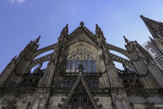 Hintergrundbild - Blick zum Dom