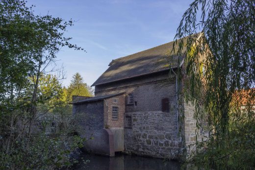 Hintergrundbild - Blick zur Mühle