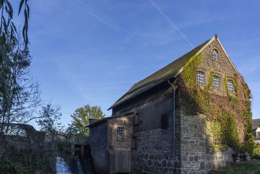 Hintergrundbild - Die Tüshaus Mühle