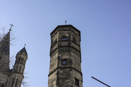 Hintergrundbild - Stapelhaus Turm