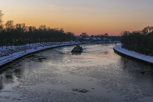 Hintergrundbild - Wesel Datteln Kanal im Winter