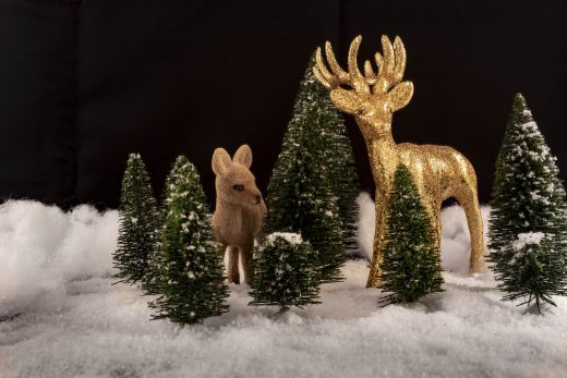 Hintergrundbild - Weihnachten Glitzerhirsch und Kitz