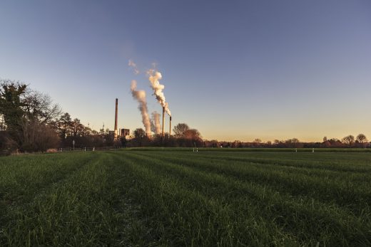 Hintergrundbilder - Blick zum Uniper Kraftwerk
