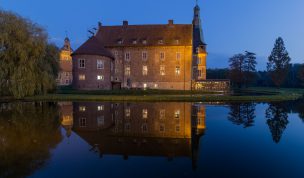 Hintergrundbild Schloss Raesfeld Seitenansicht