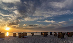 Hintergrundbild - Sonnenuntergang am Strand