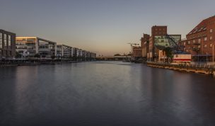 Hintergrundbild Blick in den Innenhafen HDR