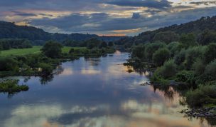 Hintergrundbild - Die Ruhr im Abendlicht
