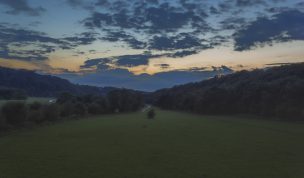 Hintergrundbild - Ruhrufer nach Sonnenuntergang