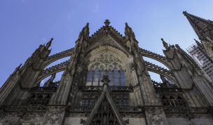 Hintergrundbild - Blick zum Dom