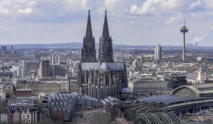 Hintergrundbild - Kölner Dom und Museum Ludwig