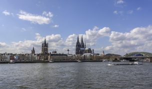 Hintergrundbild - Köln Altstadt