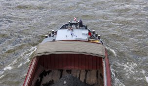 Hintergrundbild - Rheinschiffer in Köln