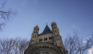 Hintergrundbild - Blick zu Groß Sankt Martin