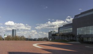 Hintergrundbild - Am Museum Ludwig