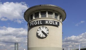 Hintergrundbild - Pegel Köln