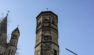 Hintergrundbild - Stapelhaus Turm