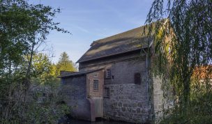 Hintergrundbild - Blick zur Mühle
