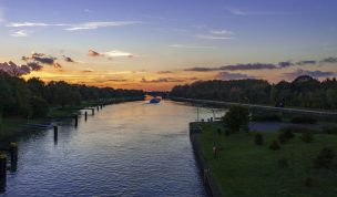 Hintergrundbild - Sonnenuntergang im Herbst