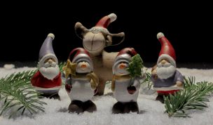 Hintergrundbild - Weihnachten Gruppenfoto im Schnee