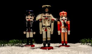 Hintergrundbild - Weihnachten Nussknacker Trio