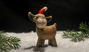 Hintergrundbild - Weihnachten Rentier im Schnee